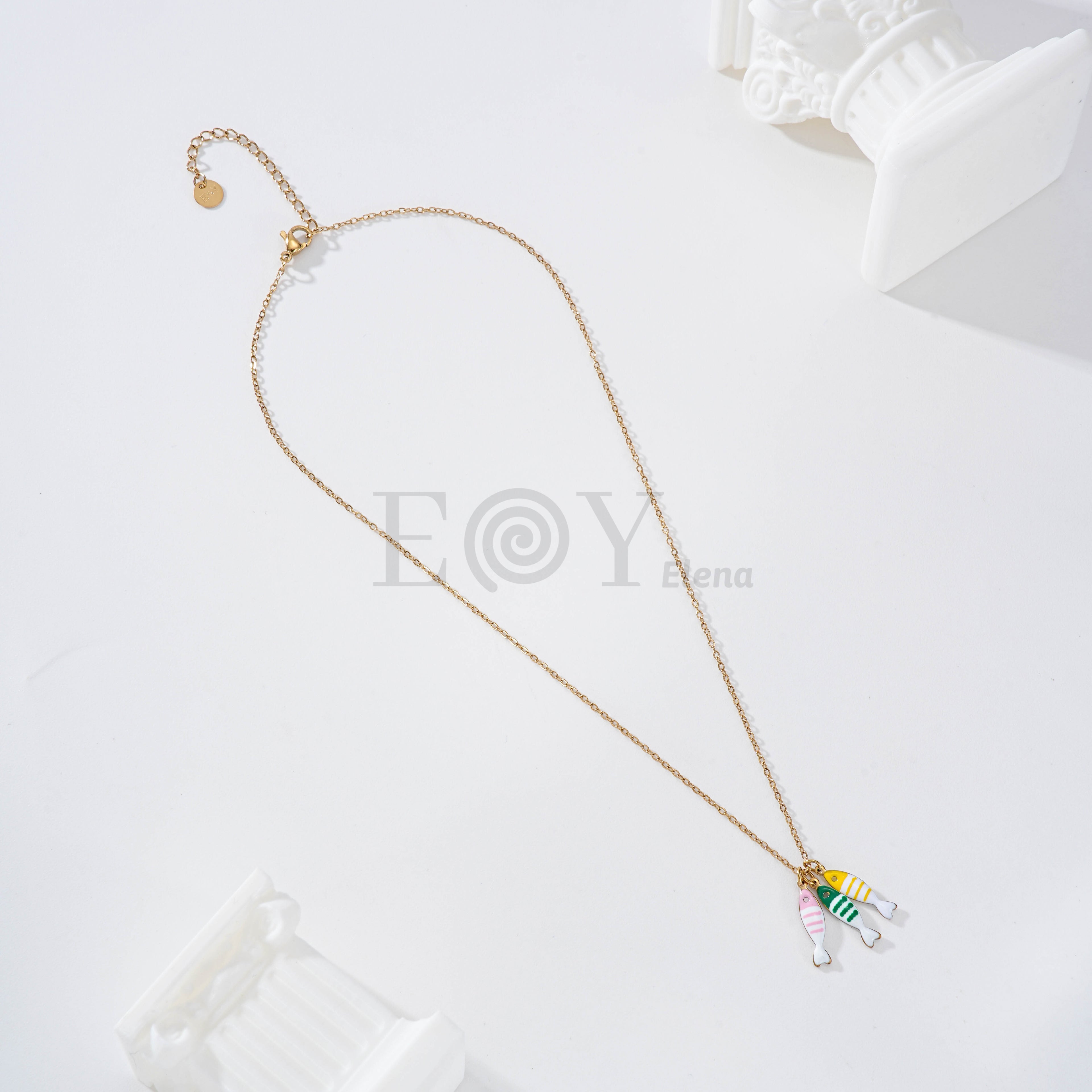 Collar triple pez colores