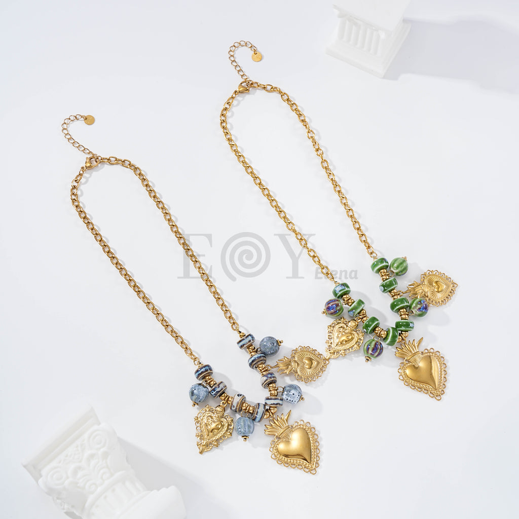 Collar charms corazones y piedras