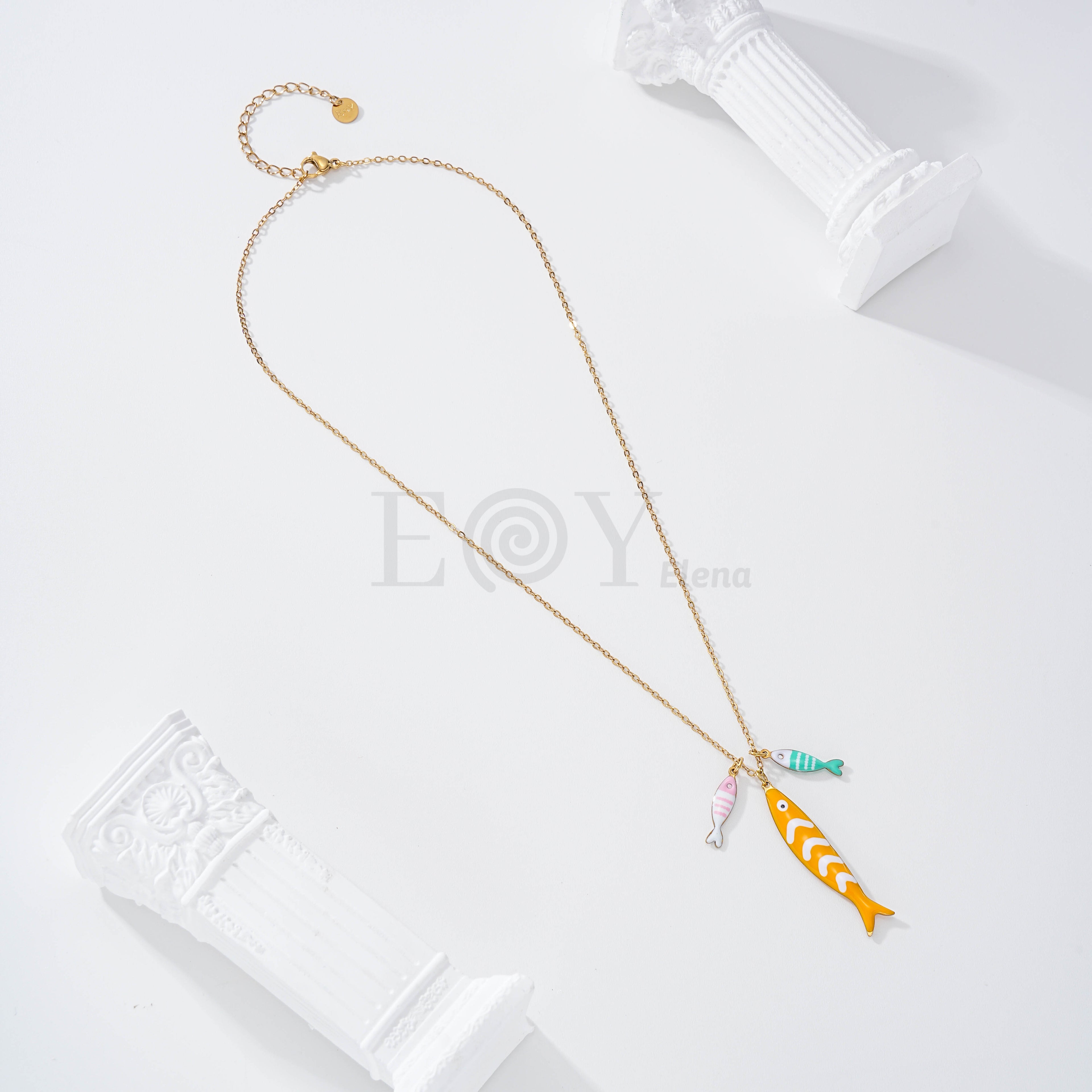 Collar triple pez acero