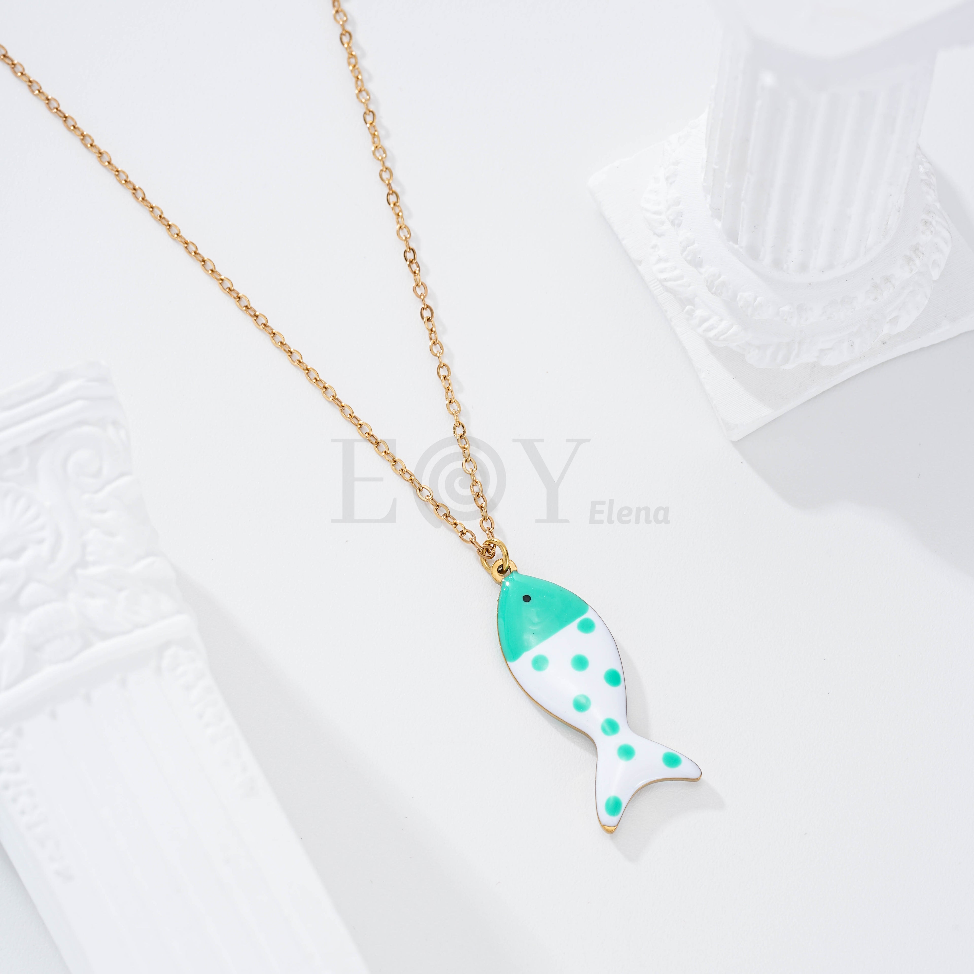 Collar pez lunares