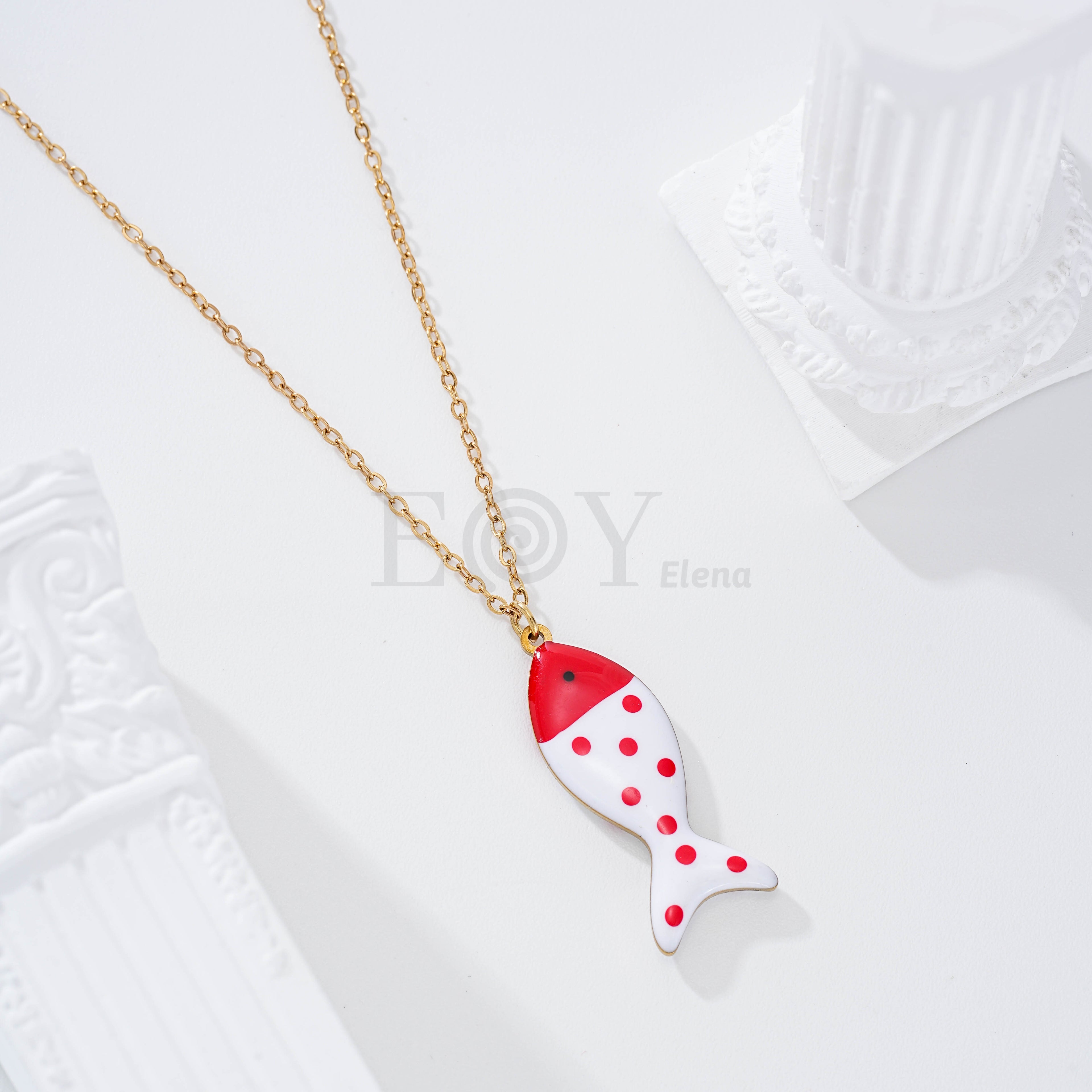 Collar pez lunares