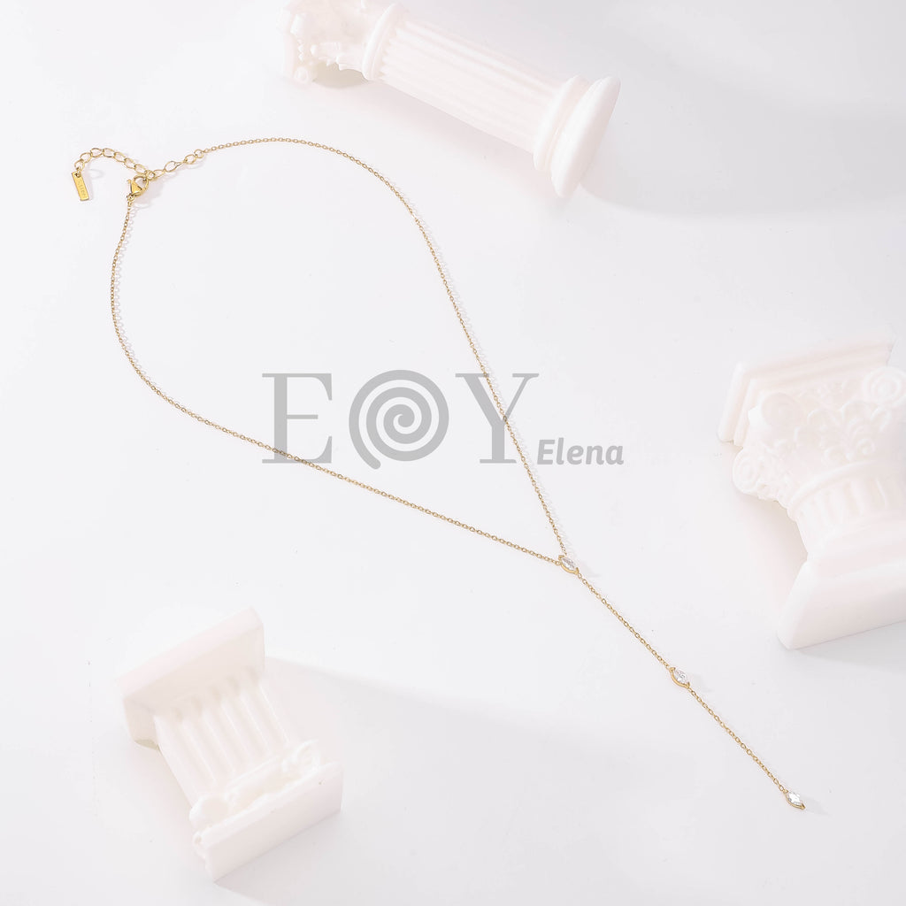 Collar Largo Y con Circonitas Marquesa de Acero Inoxidable Dorado
