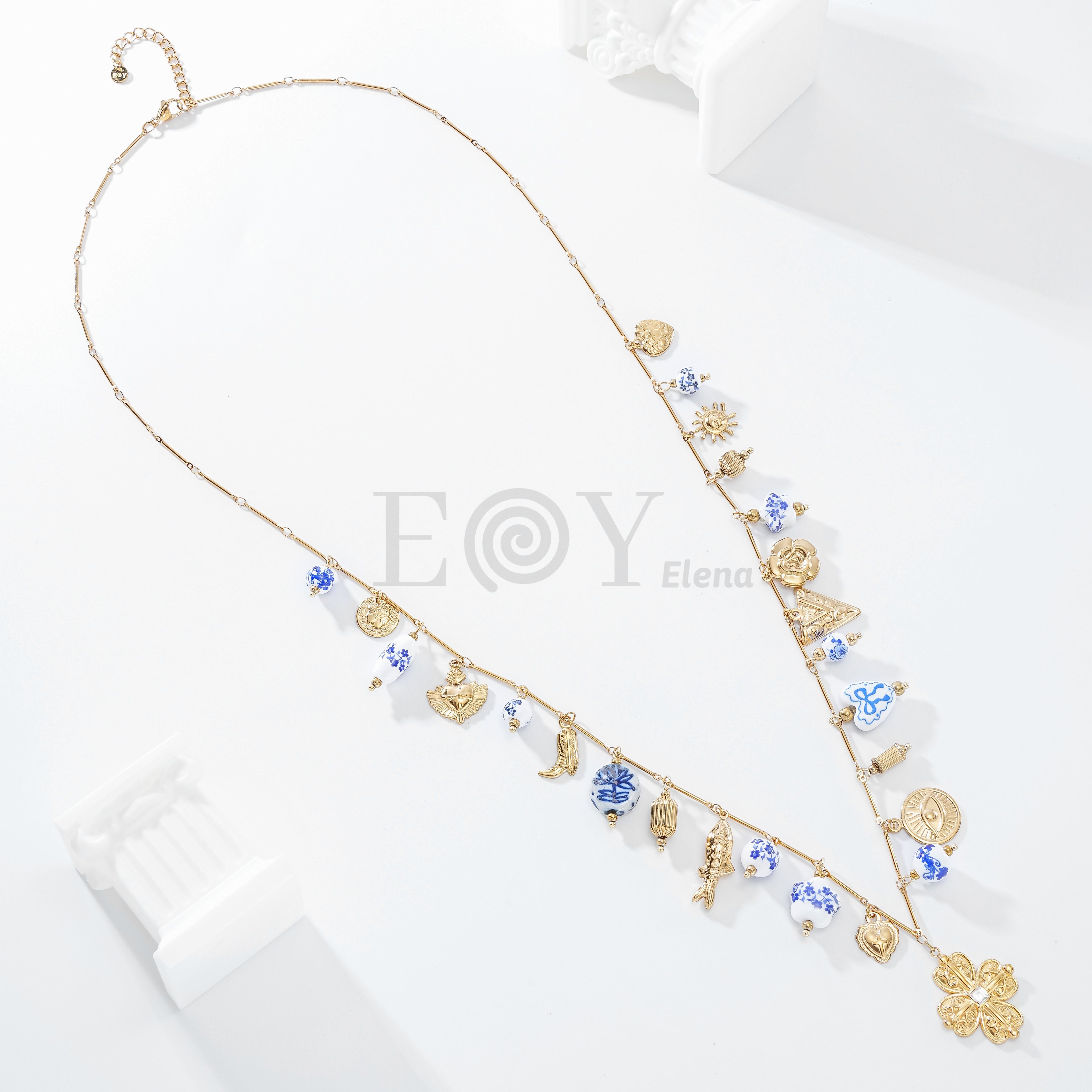 Collar largo charms tonos azules