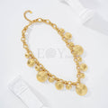 Collar con chapas grandes