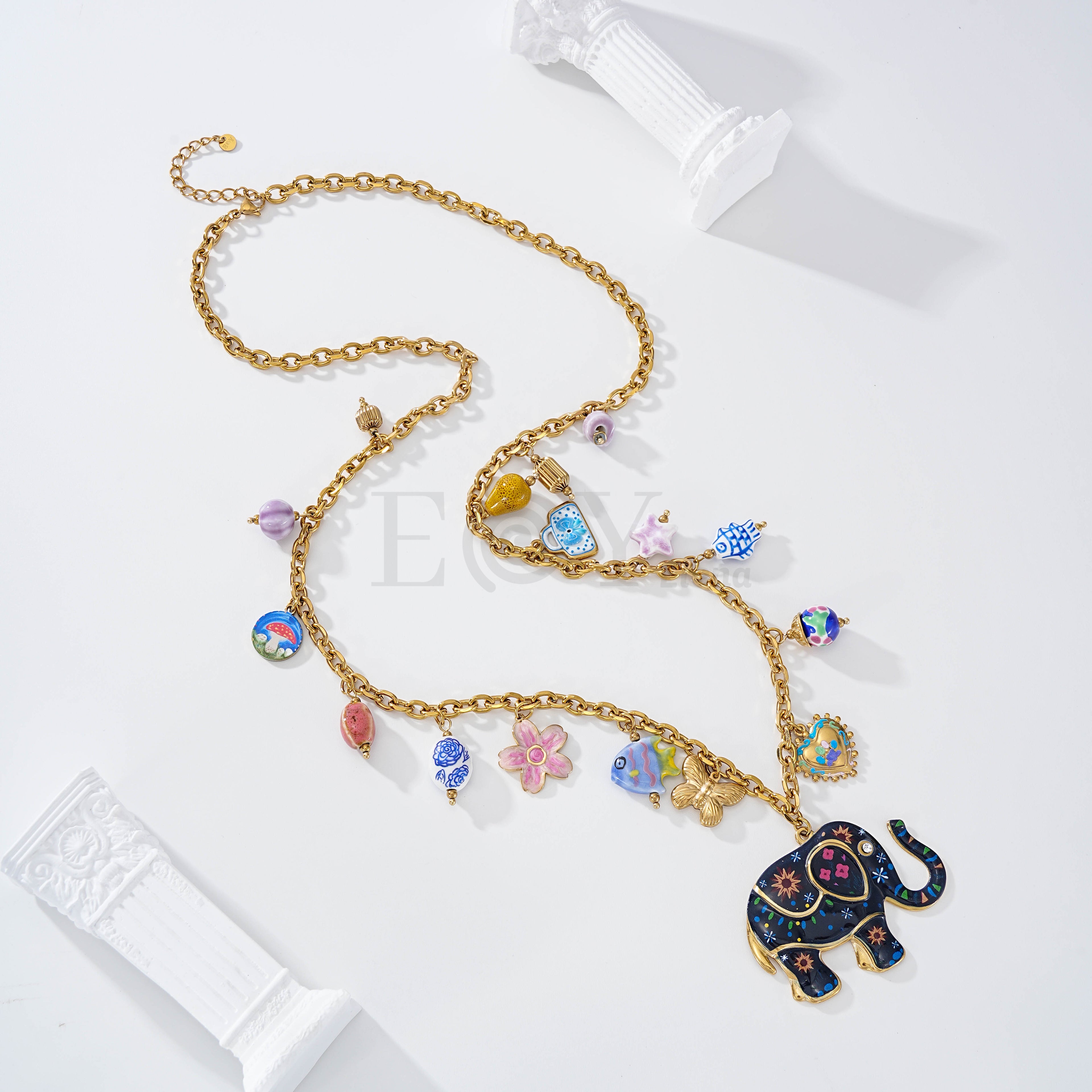 Collar elefante con charms colores