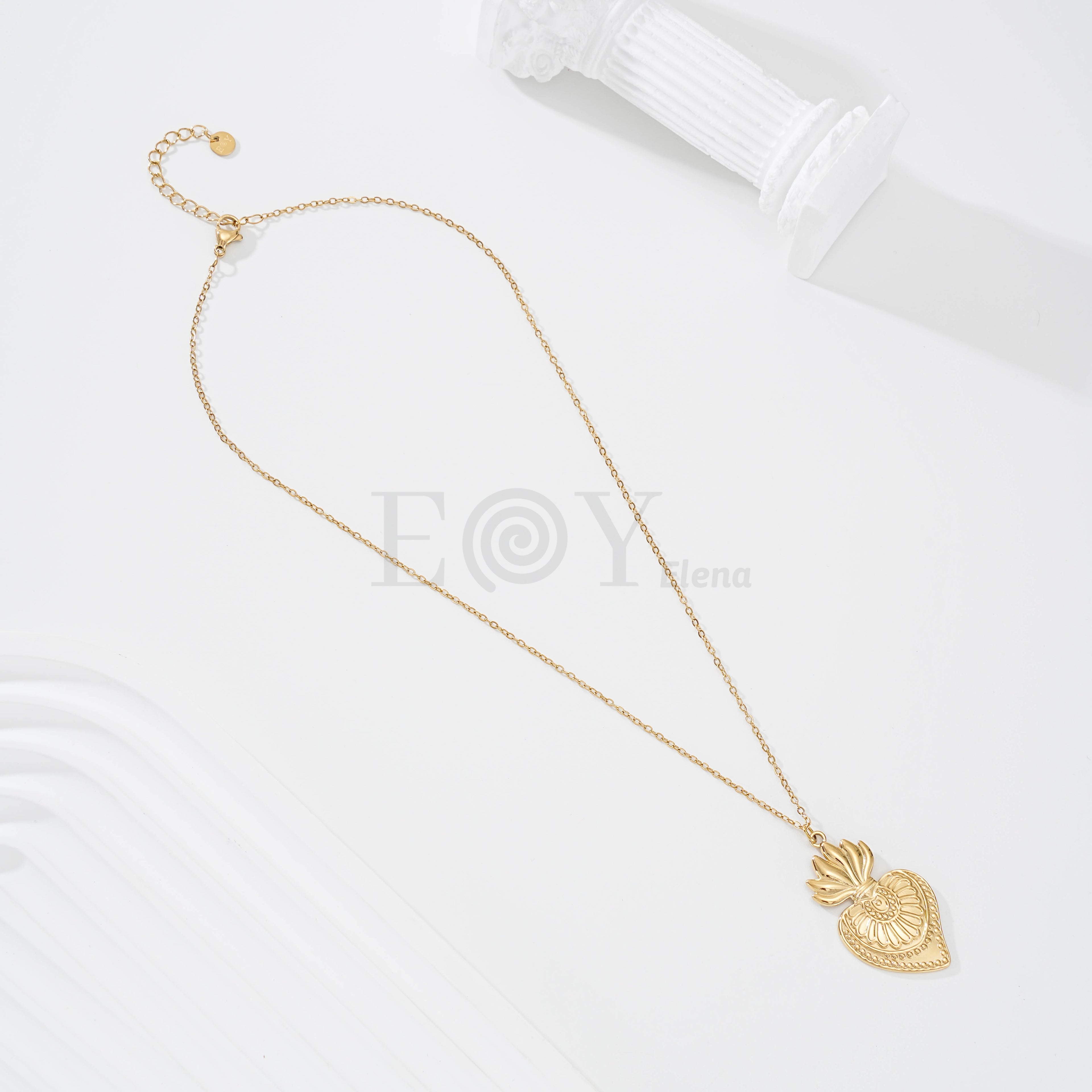 Collar corazón grande