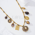 Collar con charms oscuros