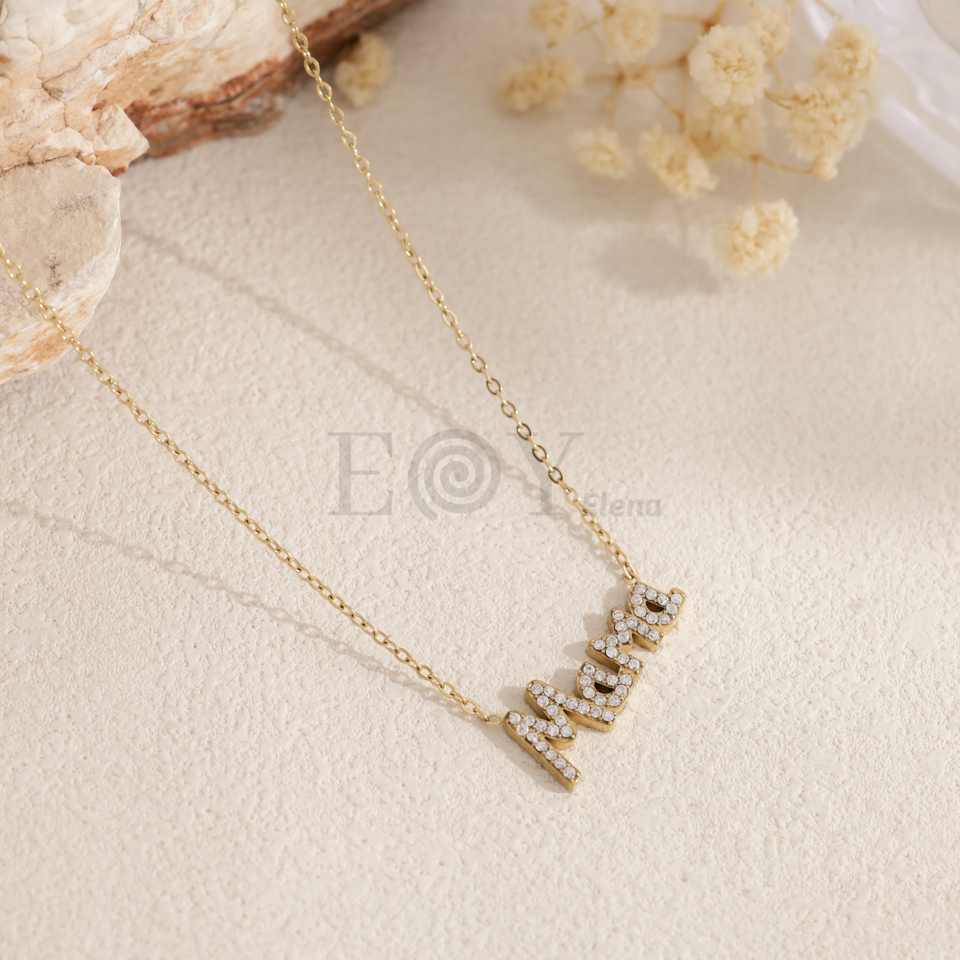 Collar MAMA dorado con circonitas