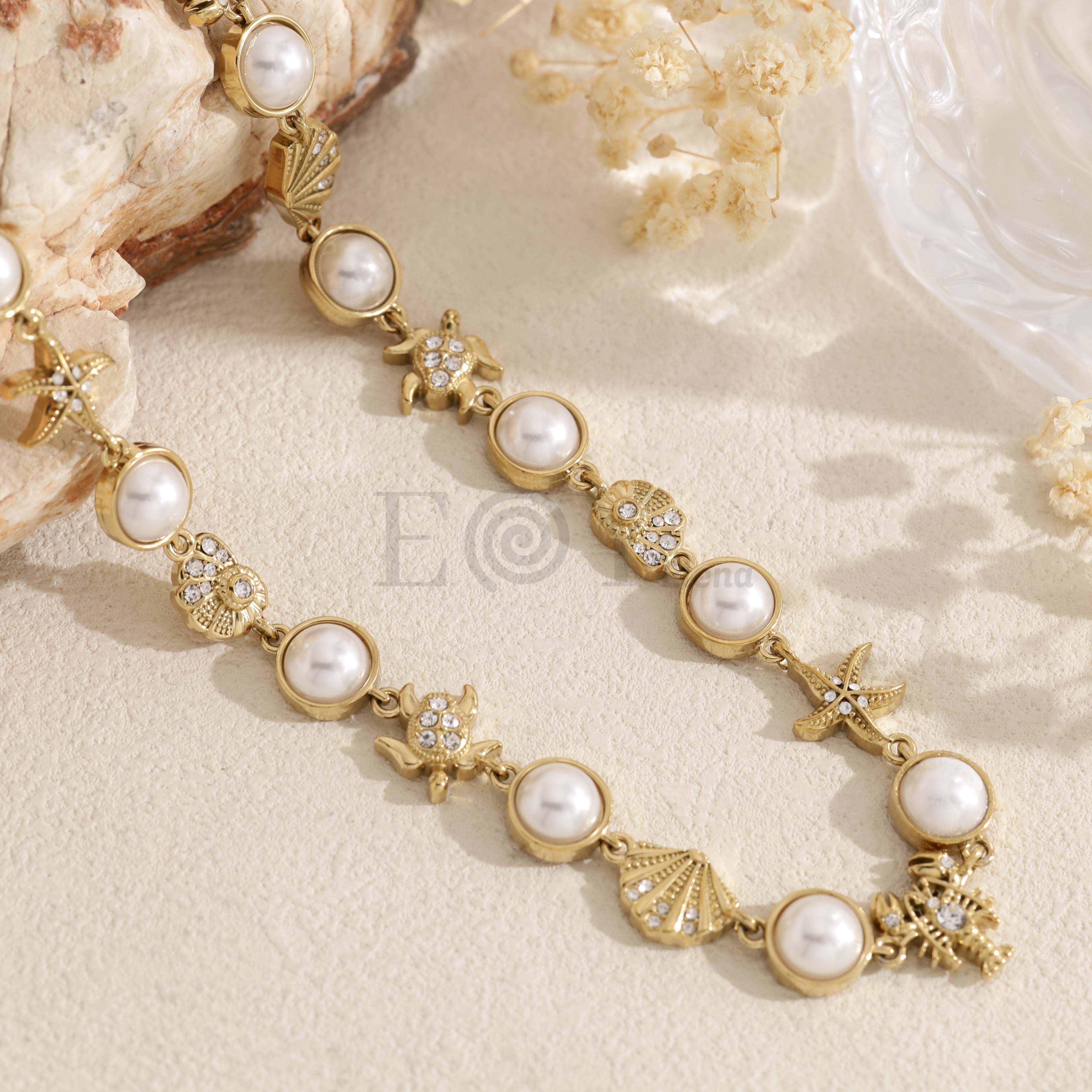 Collar marino con perlas y motivos del mar