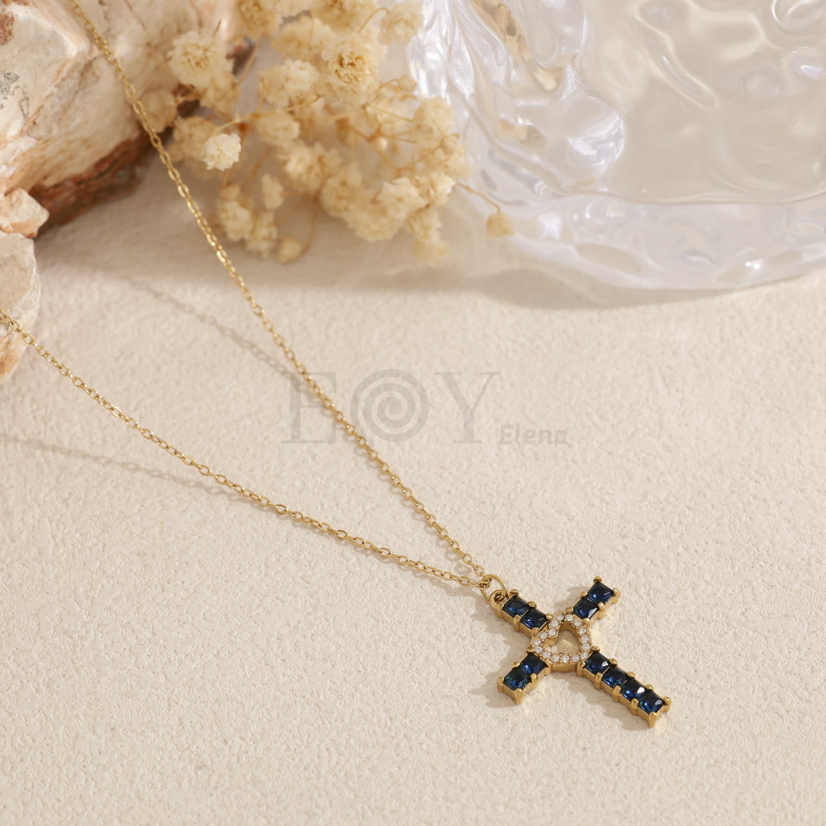 Collar cruz con piedra y corazón circonitas acero