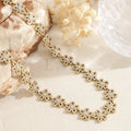 Collar flor circonitas