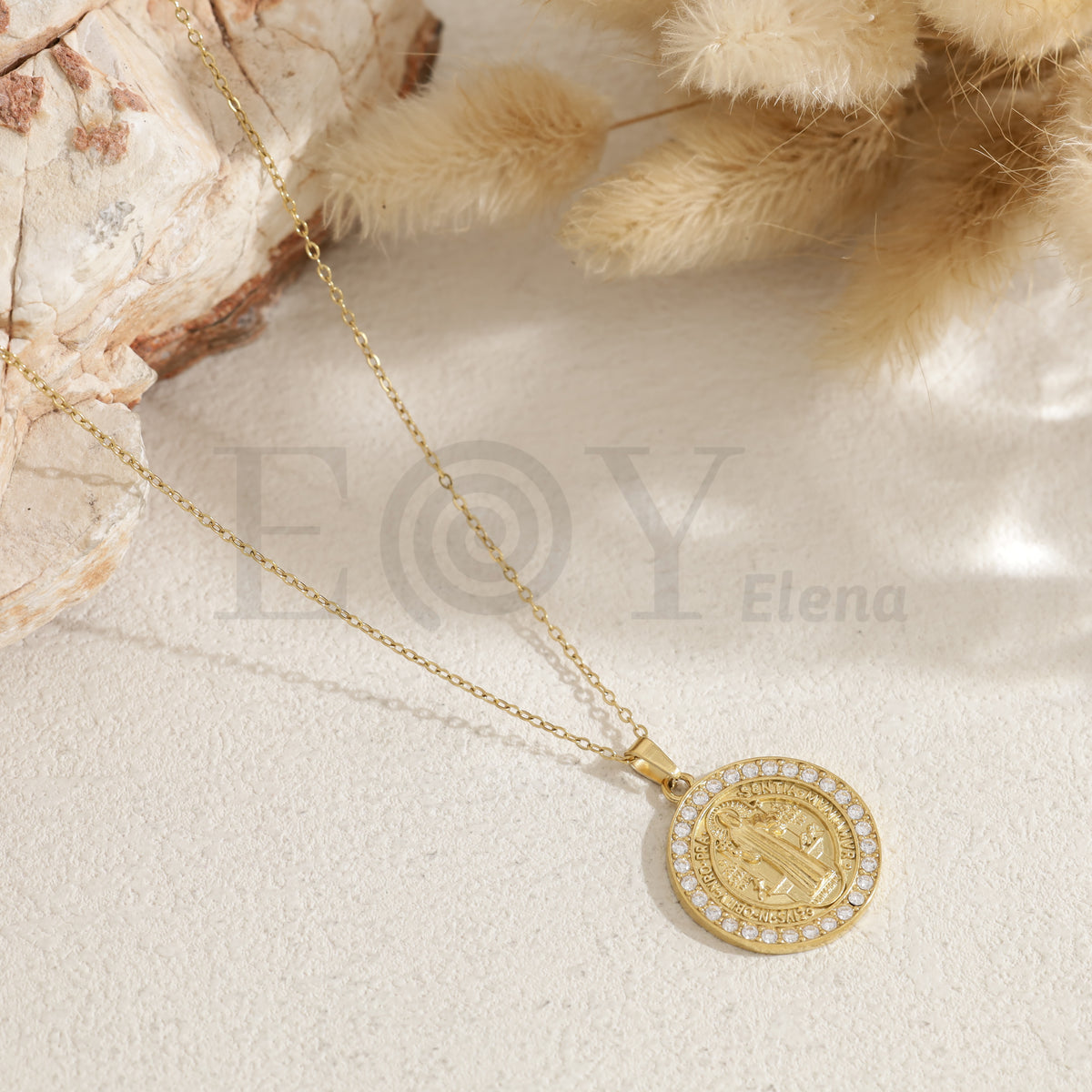Collar San Benito con circonitas acero