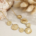 Collar de chapas redondas grandes de acero