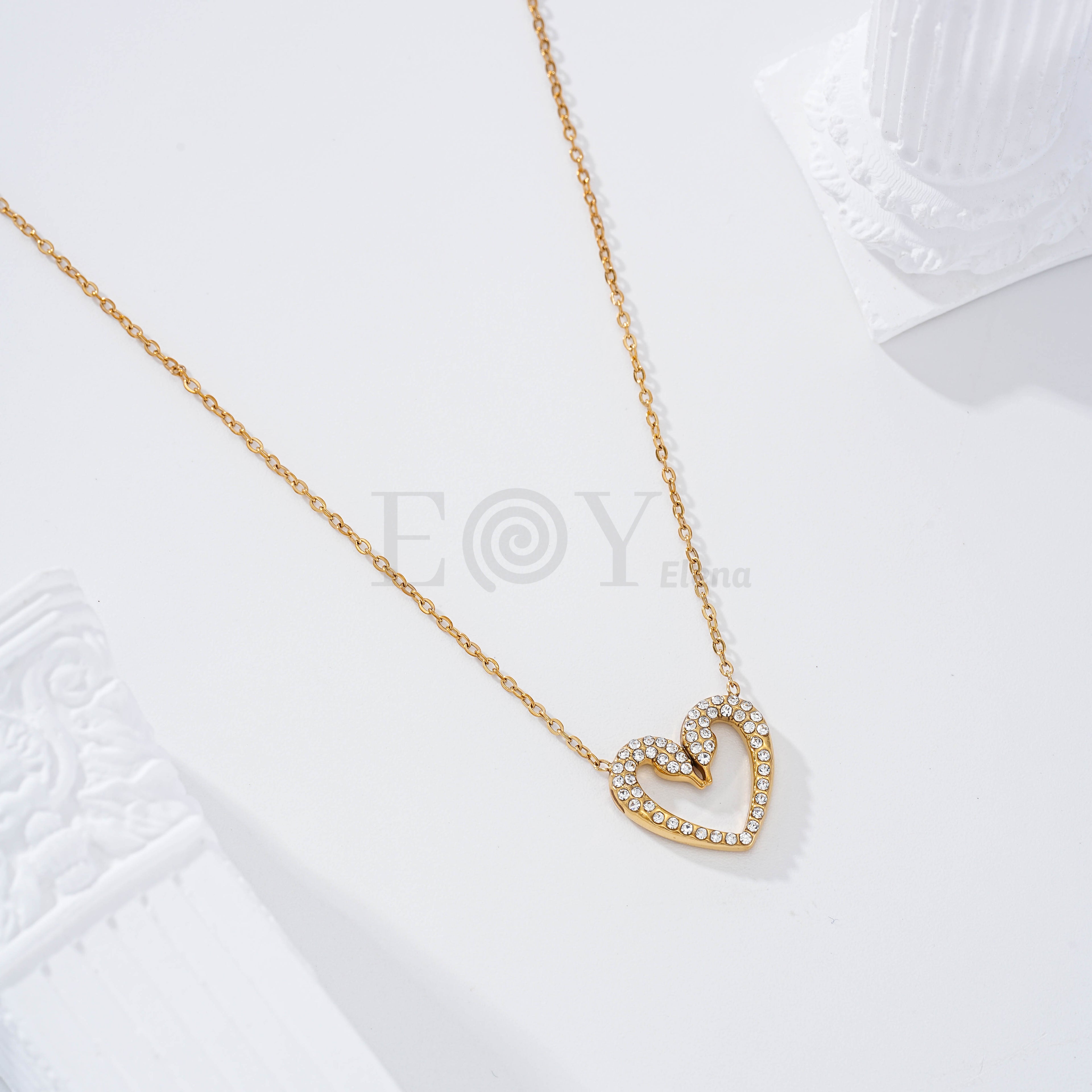 Collar corazón circonitas acero