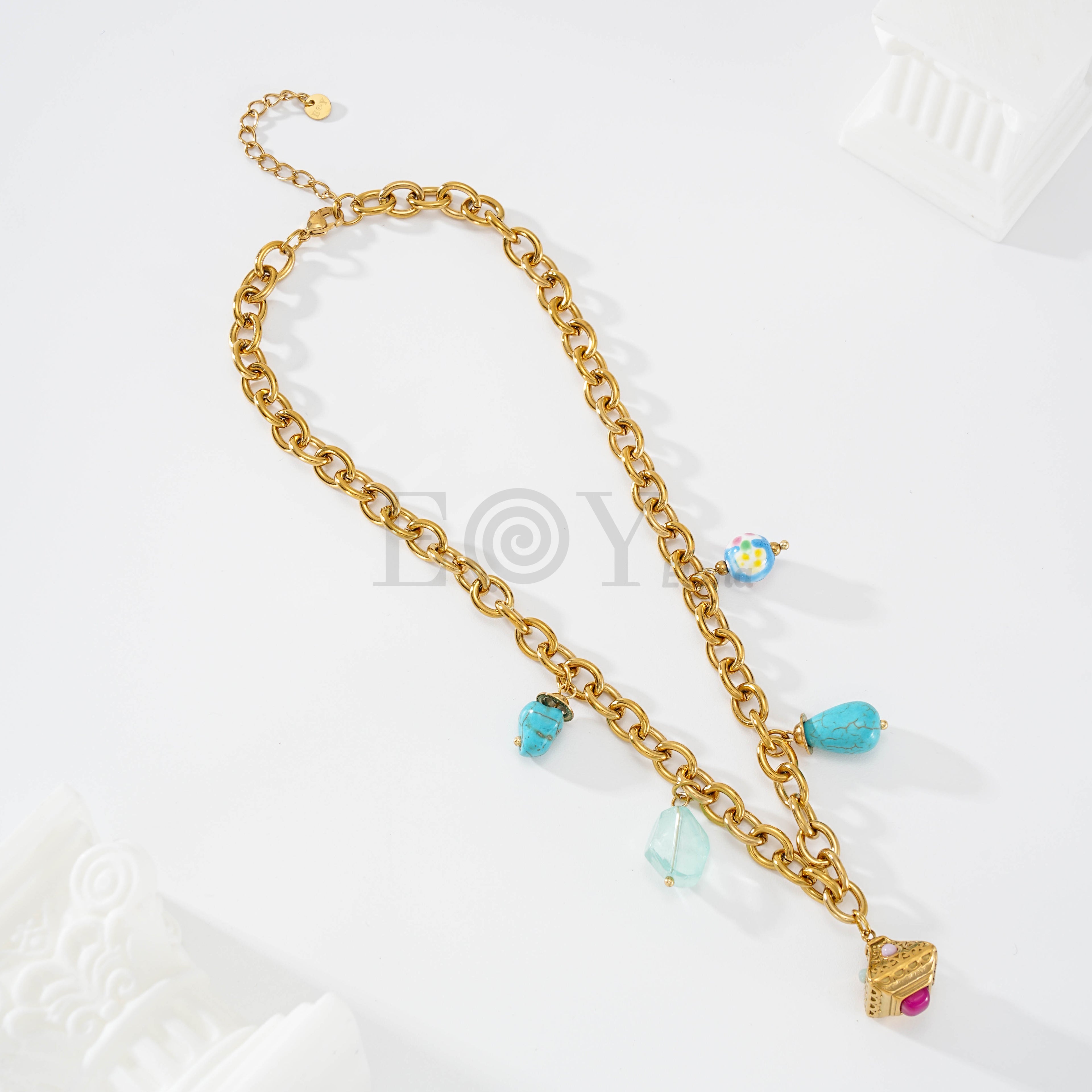 Collar farolillo y piedra turquesa