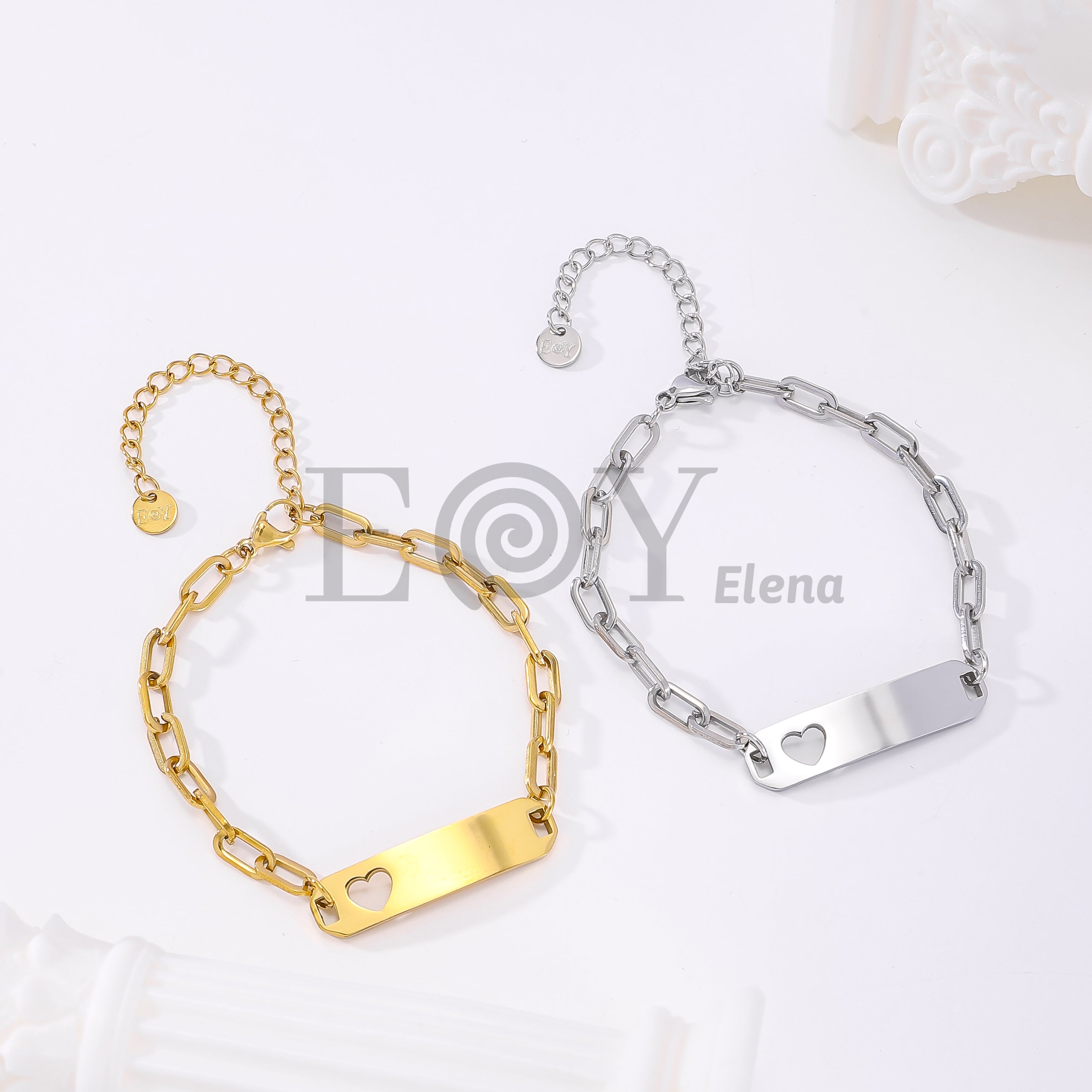 Pulsera con chapa y corazón