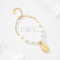 Pulseras con perlas y chapa virgen