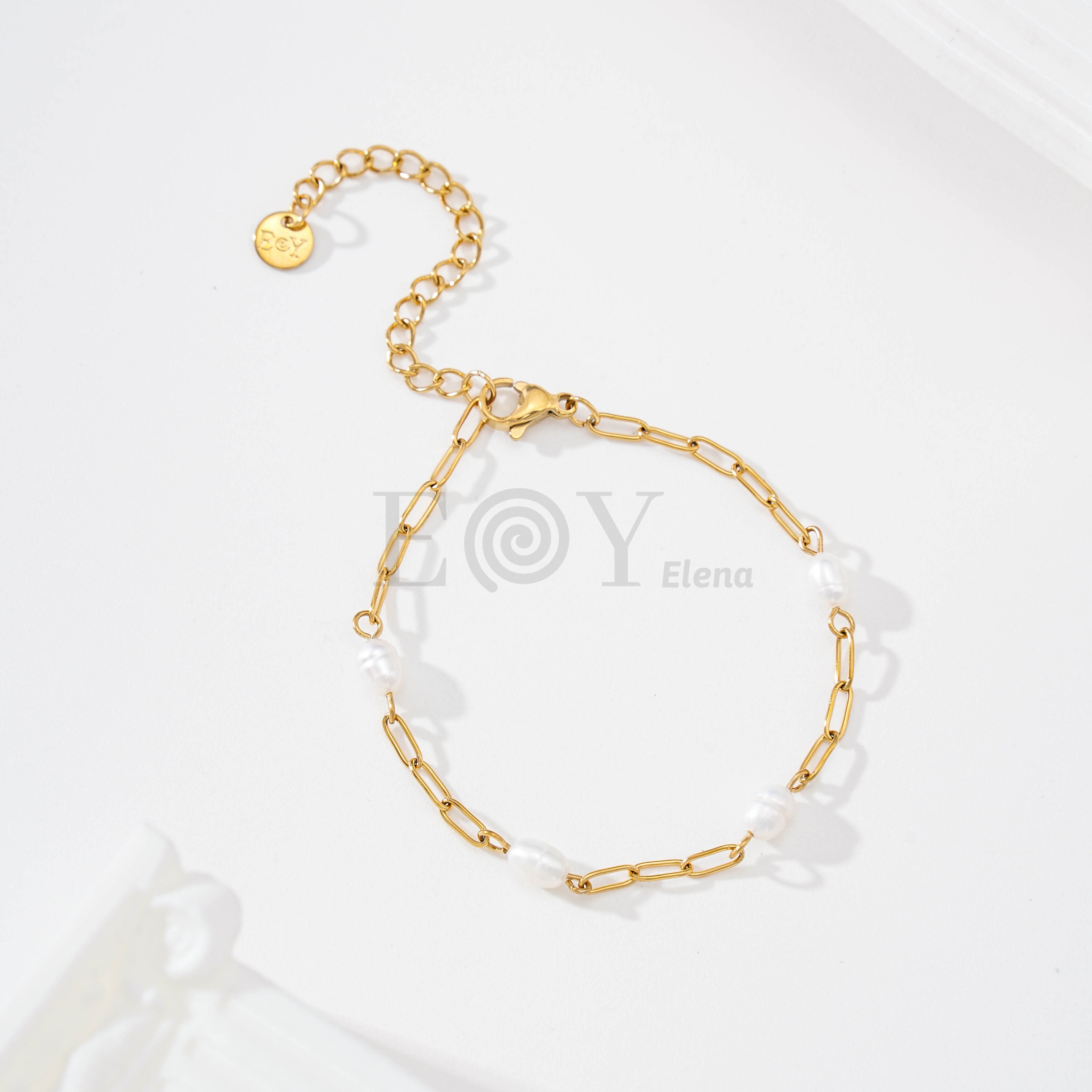 Pulseras con perlas