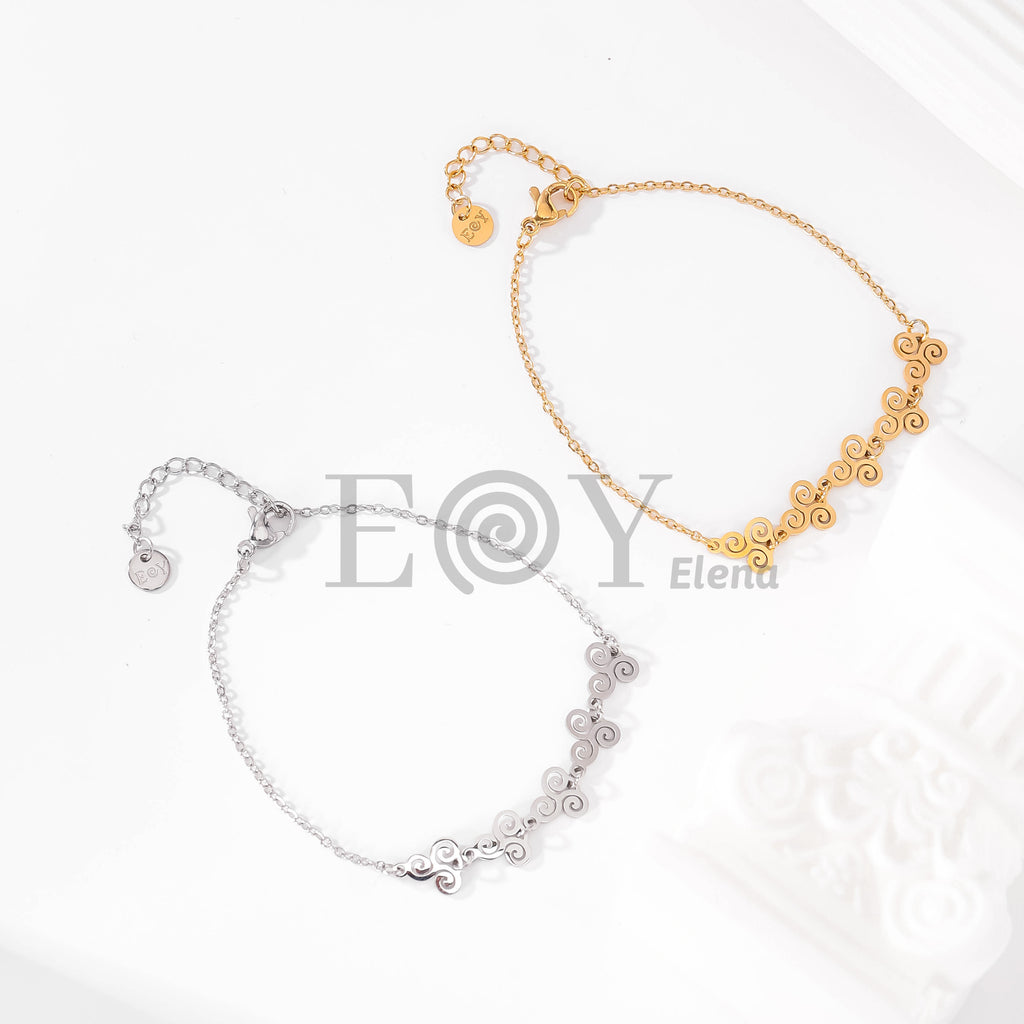 Pulsera con motivo de trisqueles