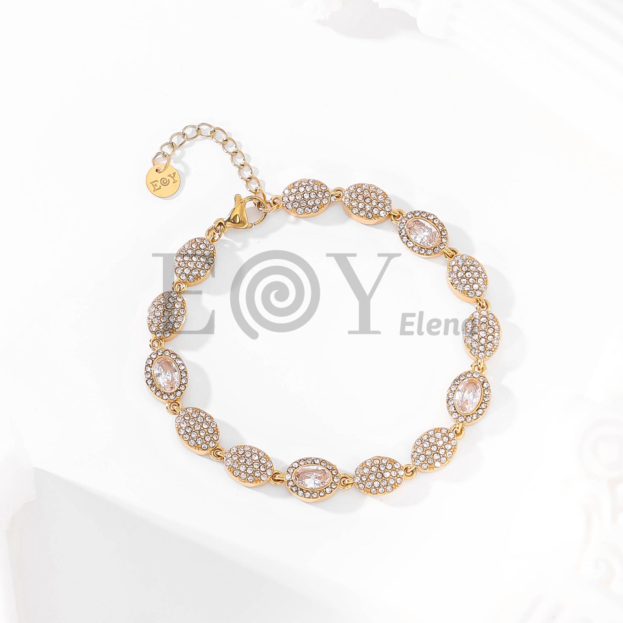 Pulsera Ovalada con Circonitas