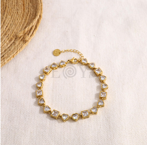 Pulsera circonitas cuadradas y corazón