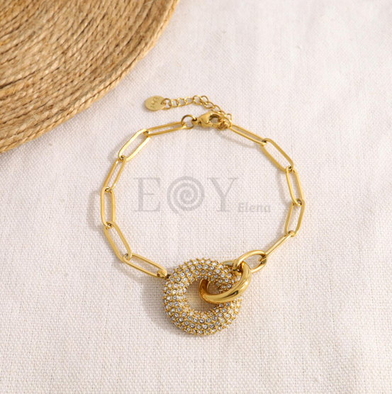 Pulsera con círculo circonitas