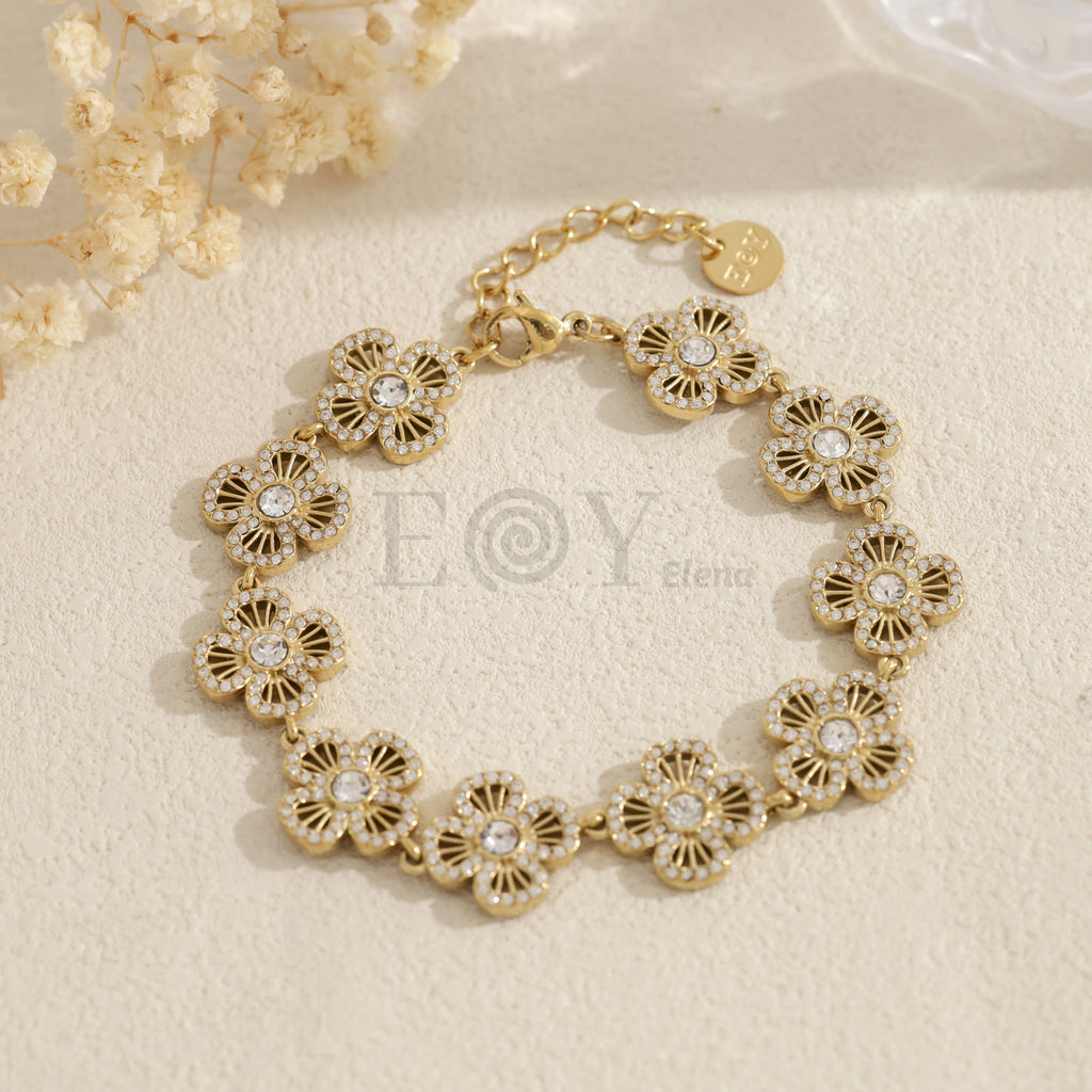 Pulsera de flores con circonitas