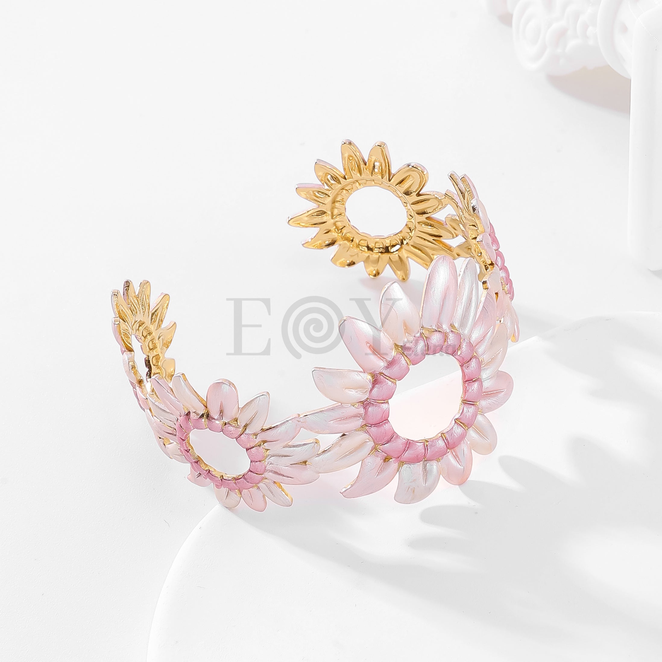 Brazalete girasoles rosas
