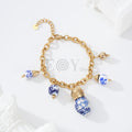 Pulsera con charms tonos azules