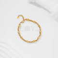 Pulseras bolas adornos doradas