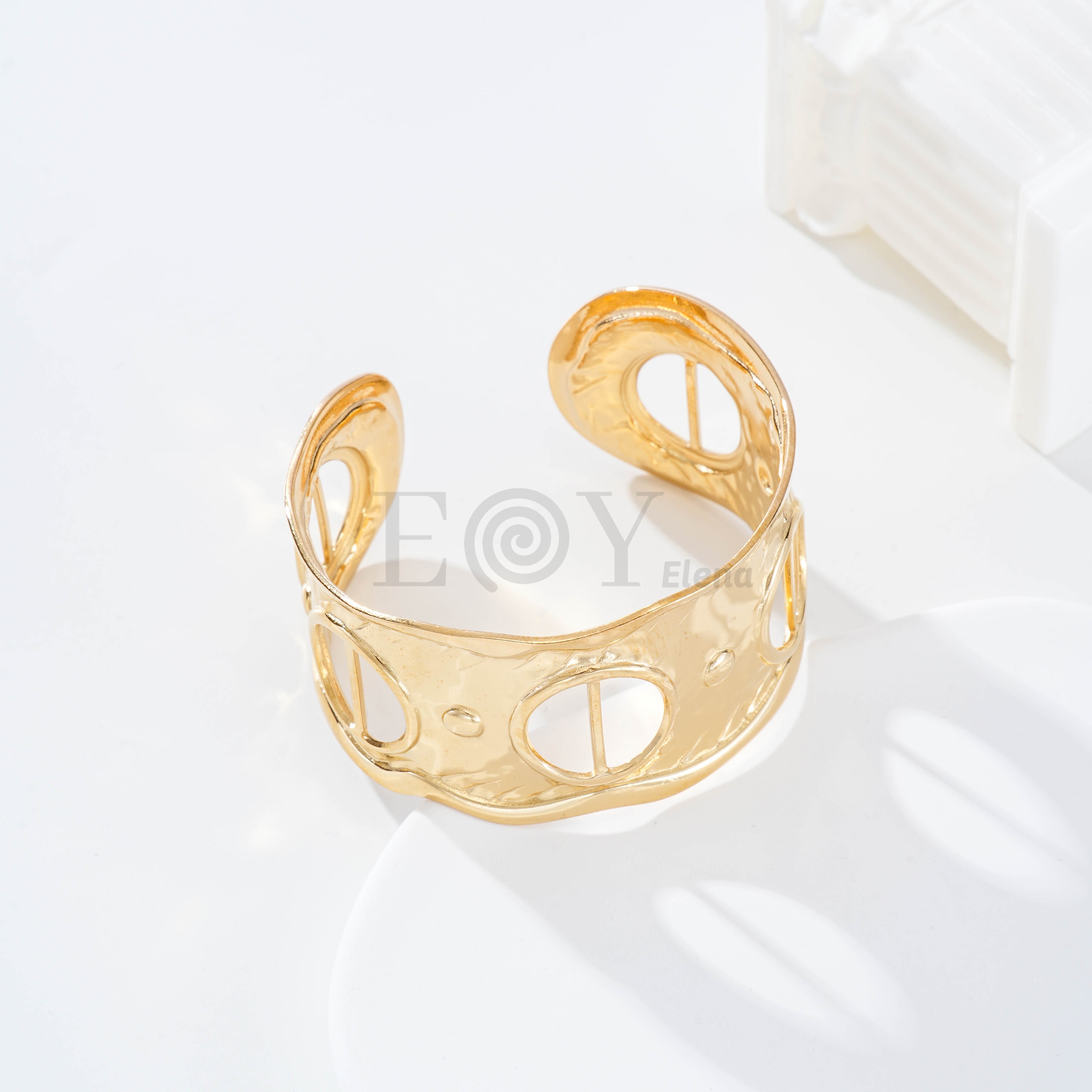 Brazalete con formas
