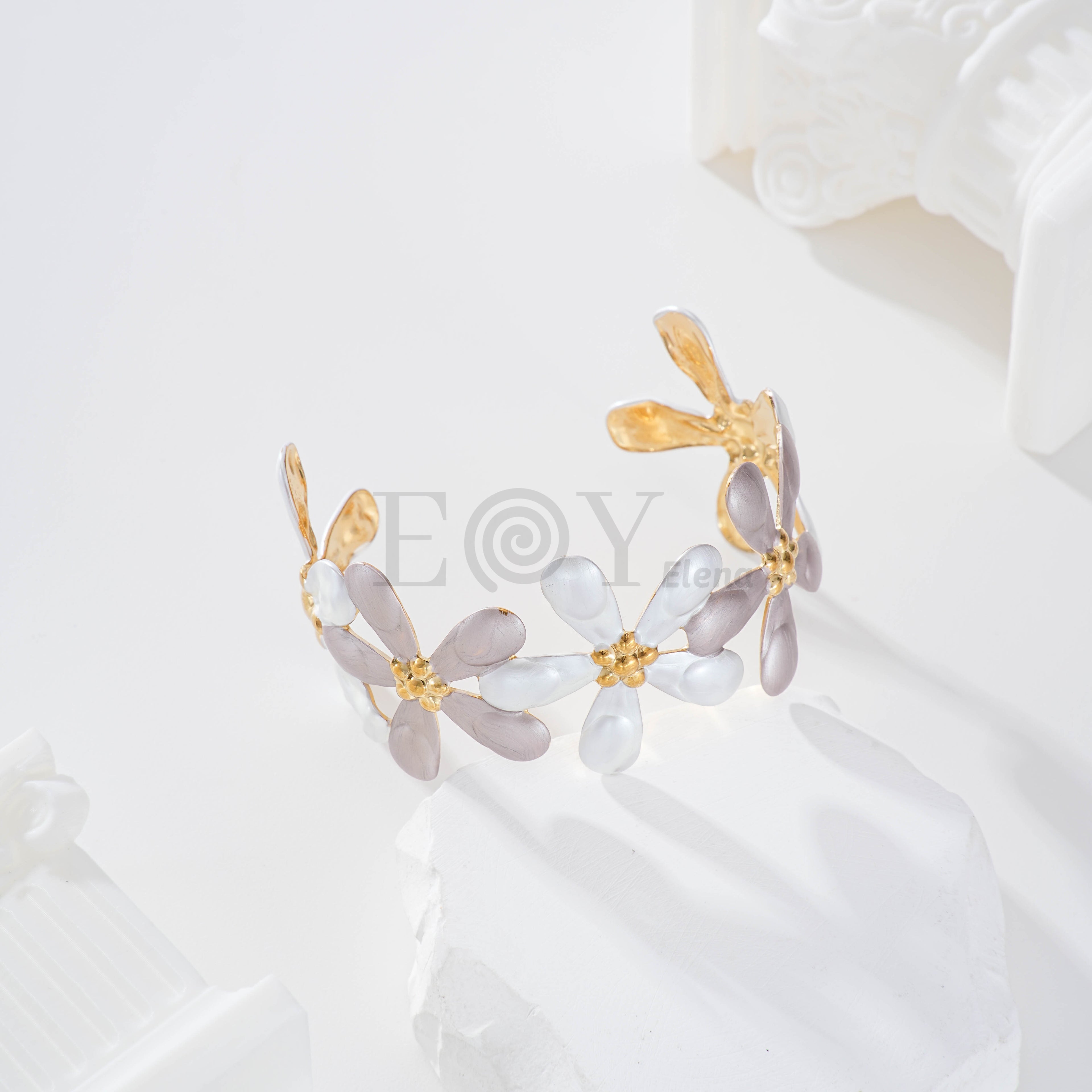 Brazalete flores color