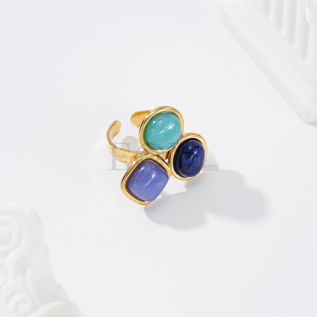 Triple colored stone ring