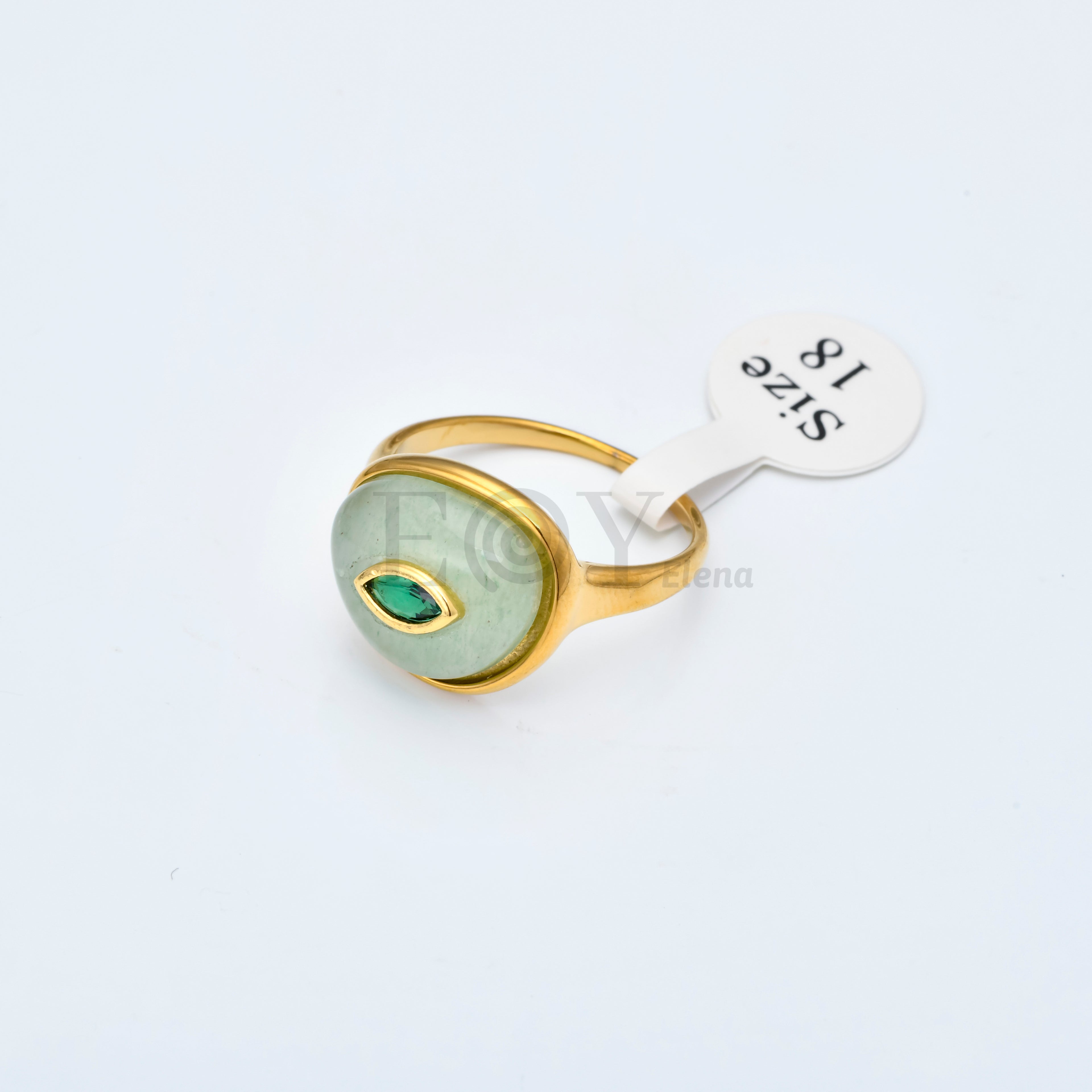 Anillo Ojo Místico de Piedra en Acero Inoxidable Dorado