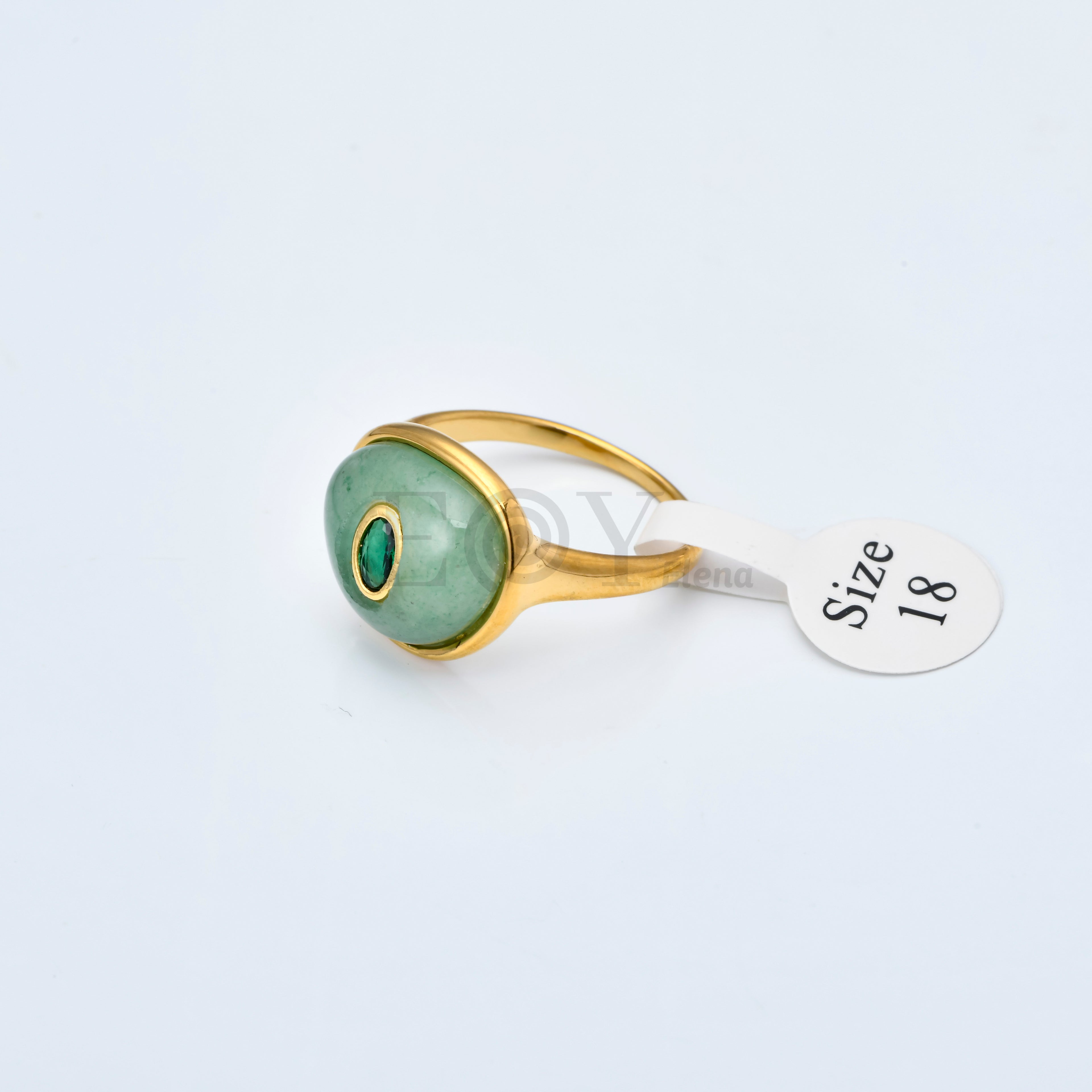 Anillo Ovalado de Piedra en Acero Inoxidable Dorado
