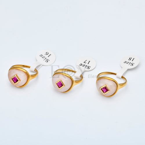 Anillo de Piedra con Cristal Cuadrado Central