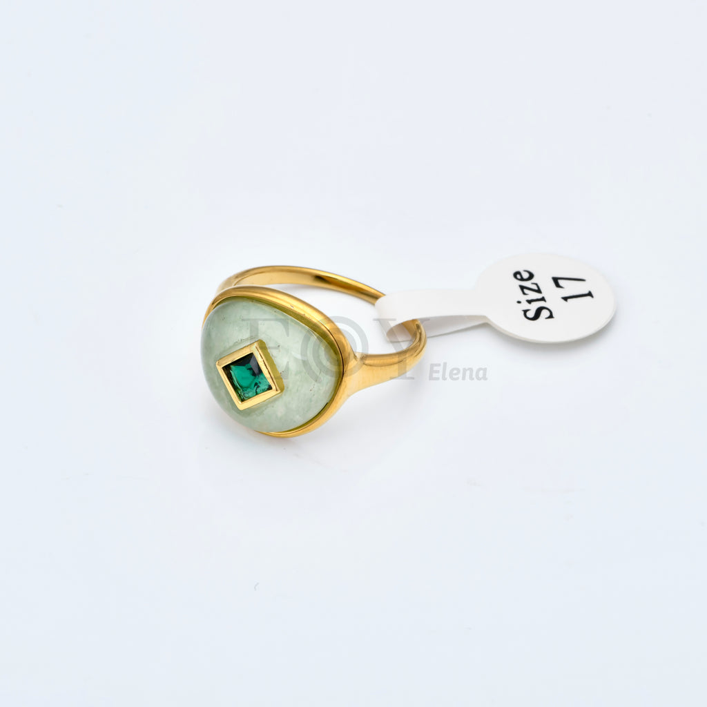 Anillo de Piedra con Cristal Cuadrado Central