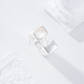 Anillo detalle cuadrada baño de plata
