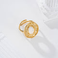 Anillos óvalo textura acero