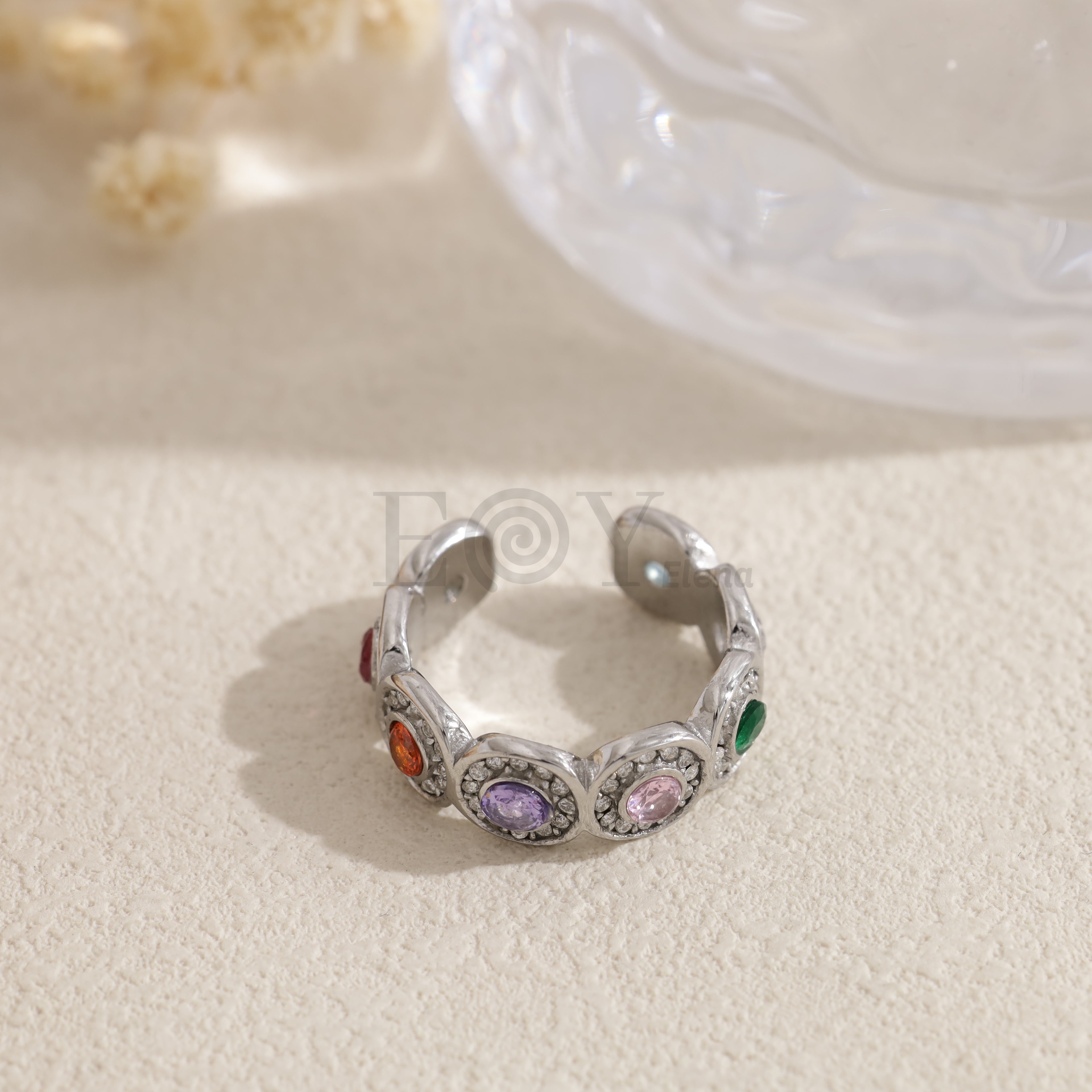 Anillo abierto con piedras ovaladas