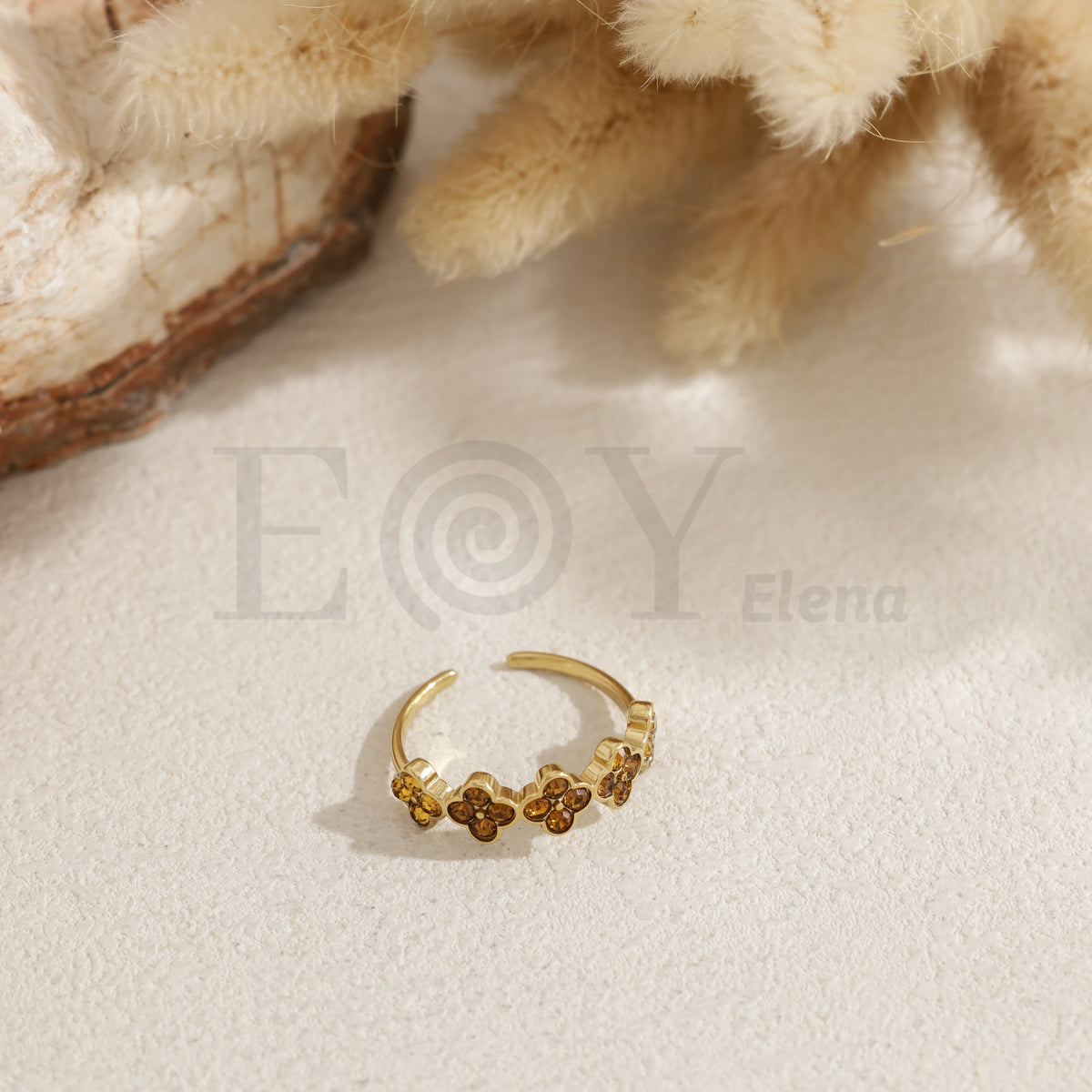 Anillo trébol color acero