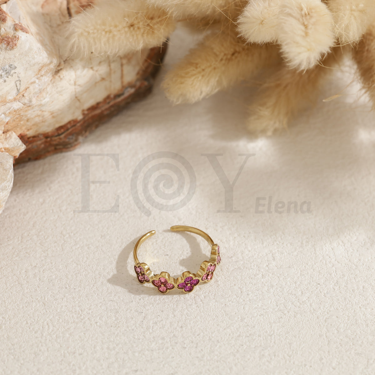Anillo trébol color acero