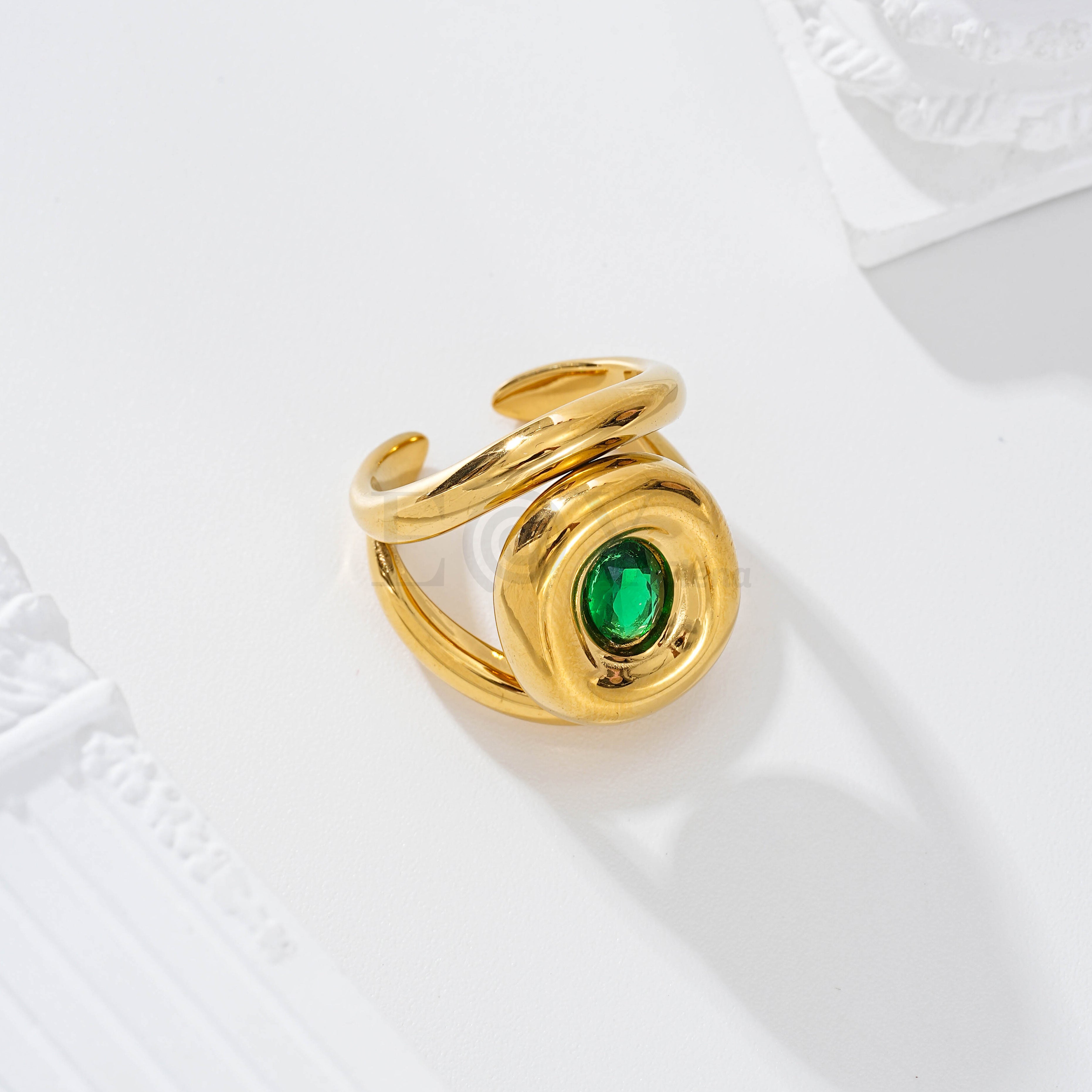 Anillo piedra color