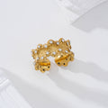 Anillo con piedras